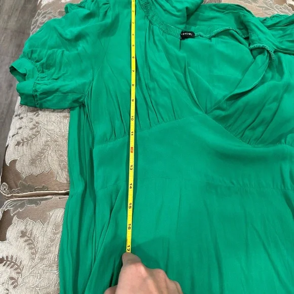 Collectif x Bright & Beautiful Green Dress - Picture 6 of 9